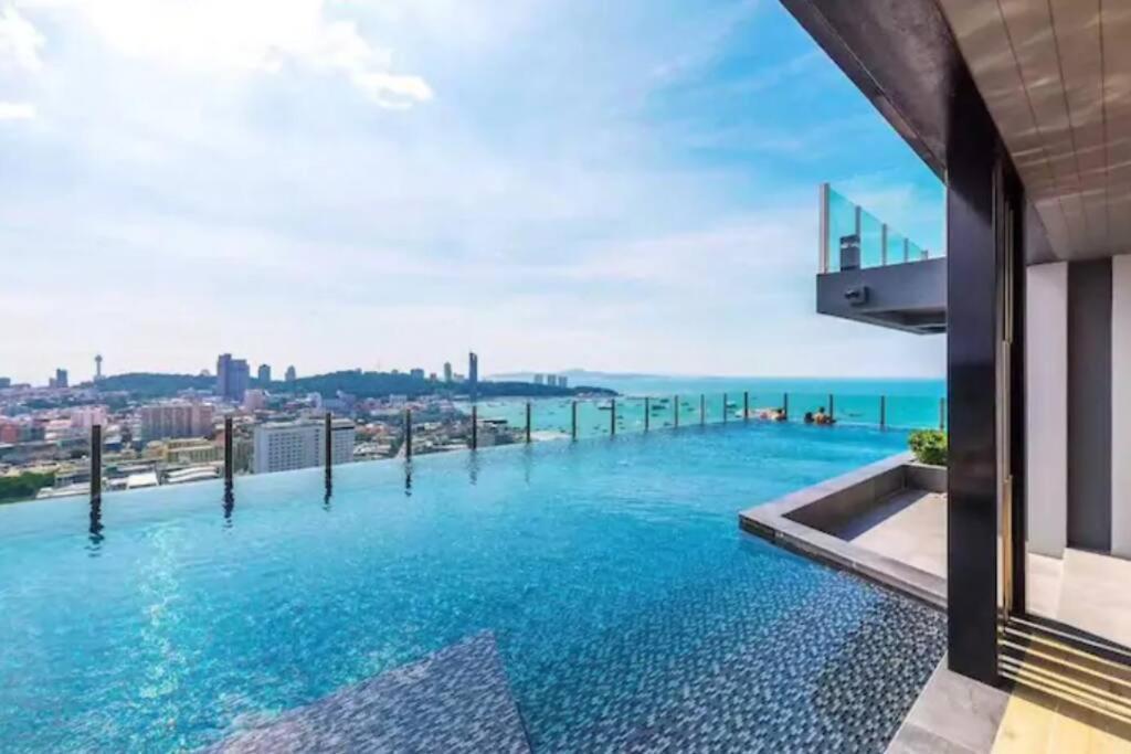 The Base Central Pattaya 2Bed King&Queen Sky Seaview & Infinity Pool Exterior photo